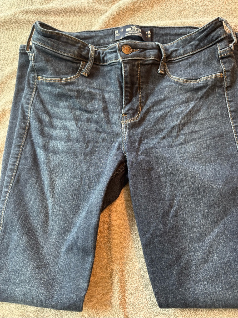 Hollister Women's Skinny Jeans in Dark Blue Wash